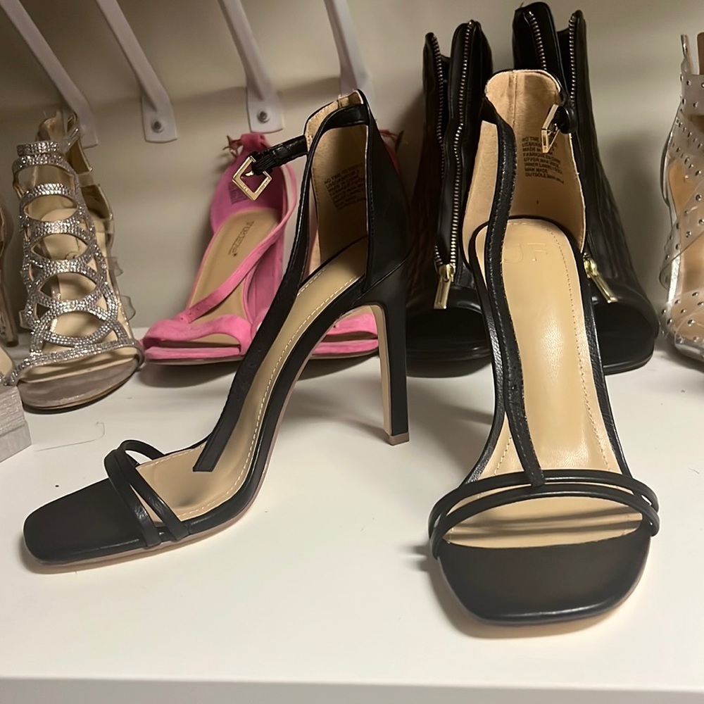 Elegant Black Strappy Heels